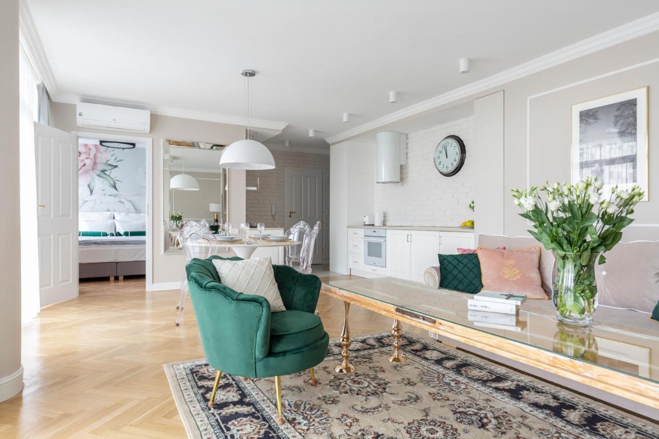 Glam Center Appartement *